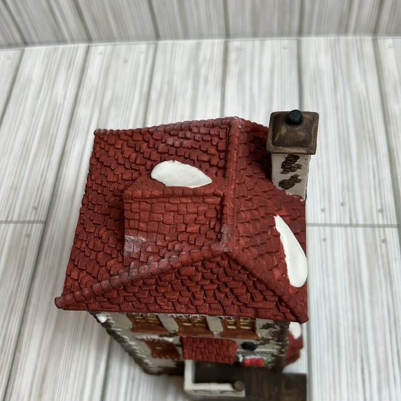 Dept 56 C.H. Watt Physician #5568-9 Dickens' Village Series Heritage Village - Picture 5 of 11